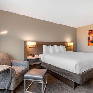 Best Western Premier Rockville Hotel & Suites